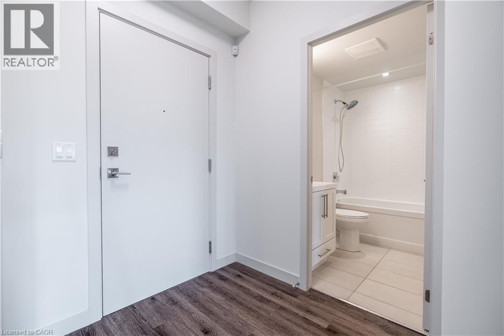 2081 Fairview Street Unit# 706, Burlington, Ontario L7R 0E4 - Photo 3 - 40787720