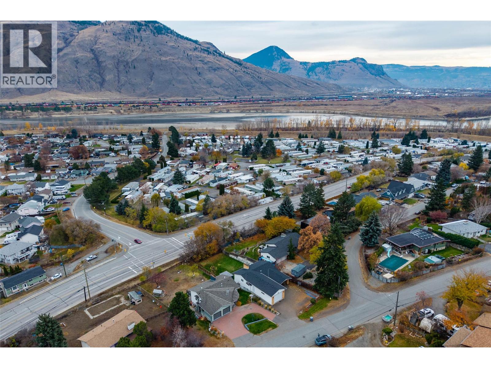 2481 Parkview Drive, Kamloops, British Columbia  V2B 7J3 - Photo 42 - 10369123