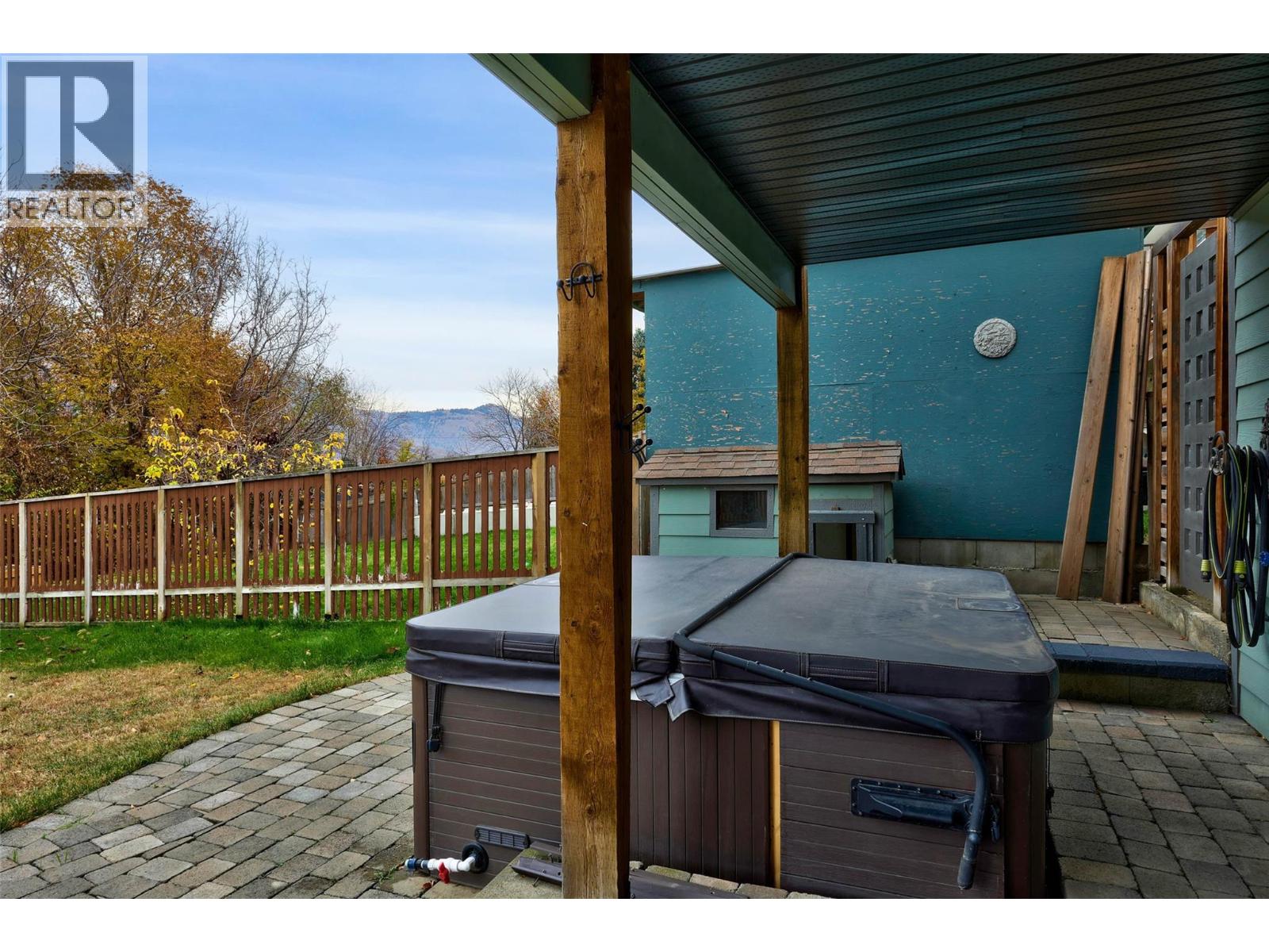 2481 Parkview Drive, Kamloops, British Columbia  V2B 7J3 - Photo 30 - 10369123