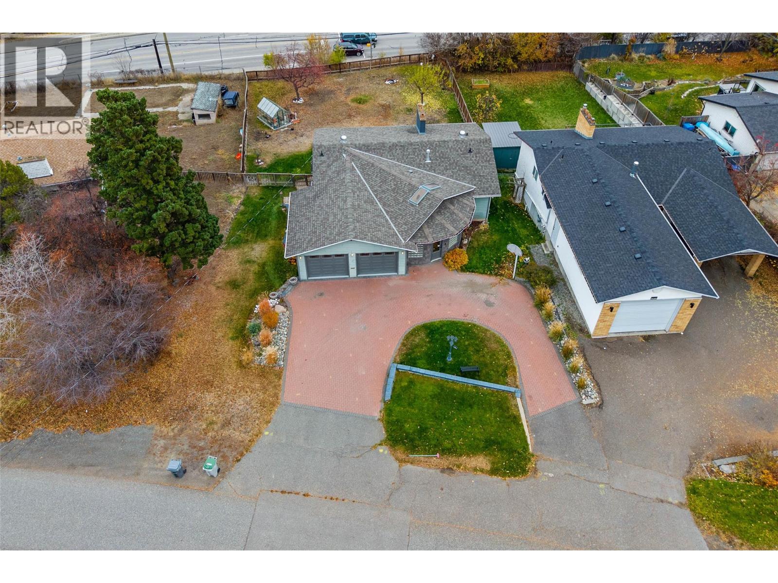 2481 Parkview Drive, Kamloops, British Columbia  V2B 7J3 - Photo 39 - 10369123