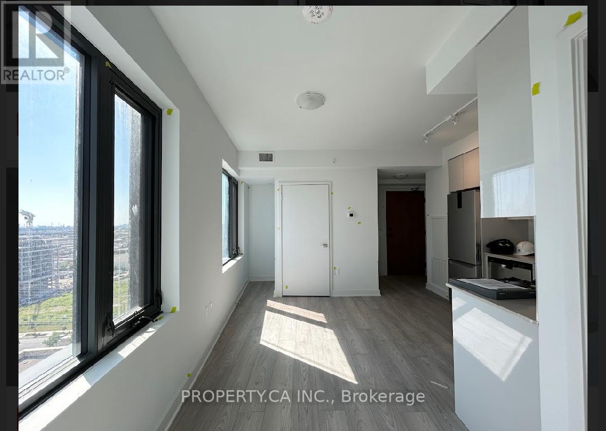 1506 - 2920 Highway 7, Vaughan, Ontario  L4K 1W8 - Photo 3 - N12551044