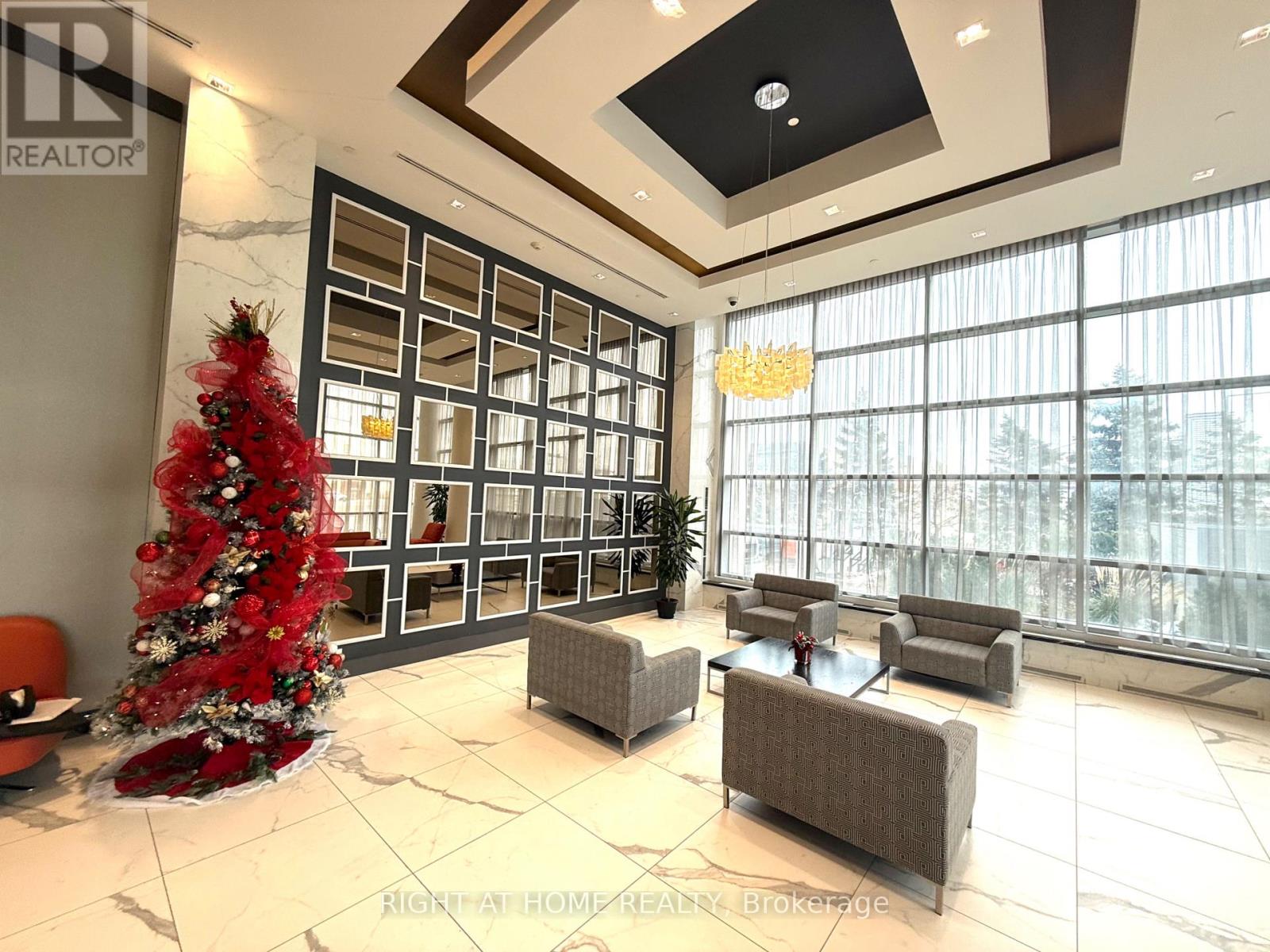 221 - 3600 Highway 7 W, Vaughan, Ontario  L4L 0G7 - Photo 2 - N12551054