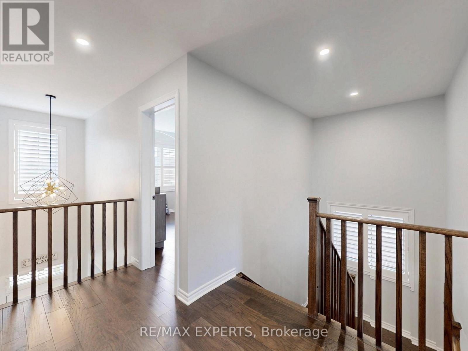 1002 Cole Steet Street, Innisfil, Ontario  L9S 0J9 - Photo 14 - N12551134