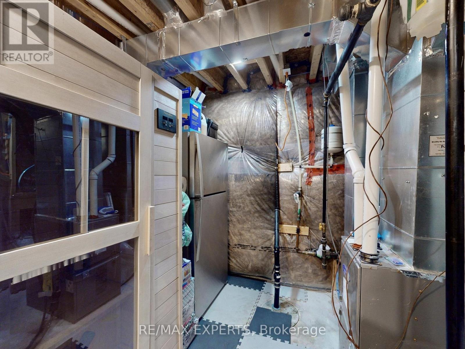 1002 Cole Steet Street, Innisfil, Ontario  L9S 0J9 - Photo 35 - N12551134