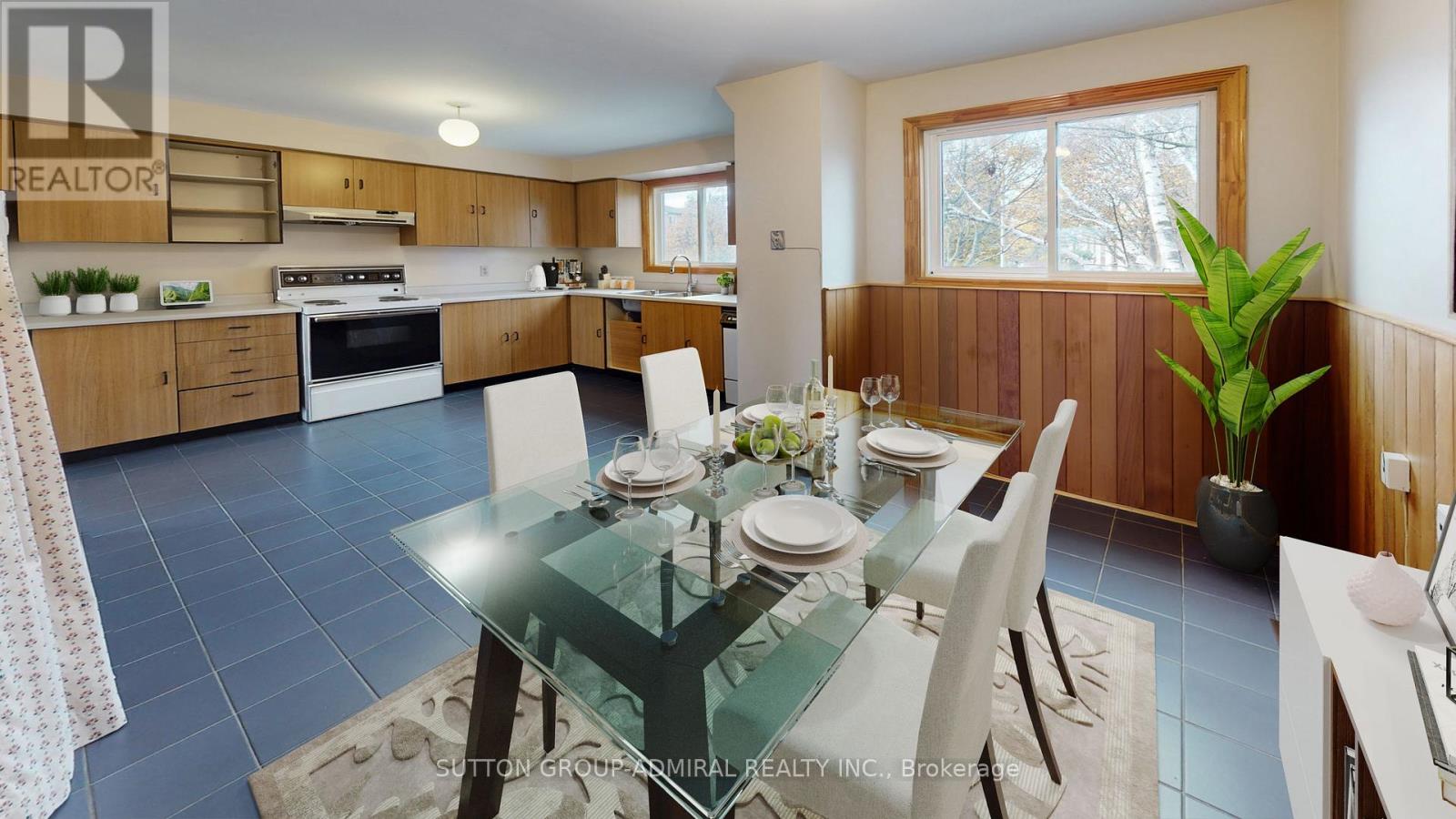 112 Cottonwood Court, Markham, Ontario  L3T 5X1 - Photo 10 - N12551156