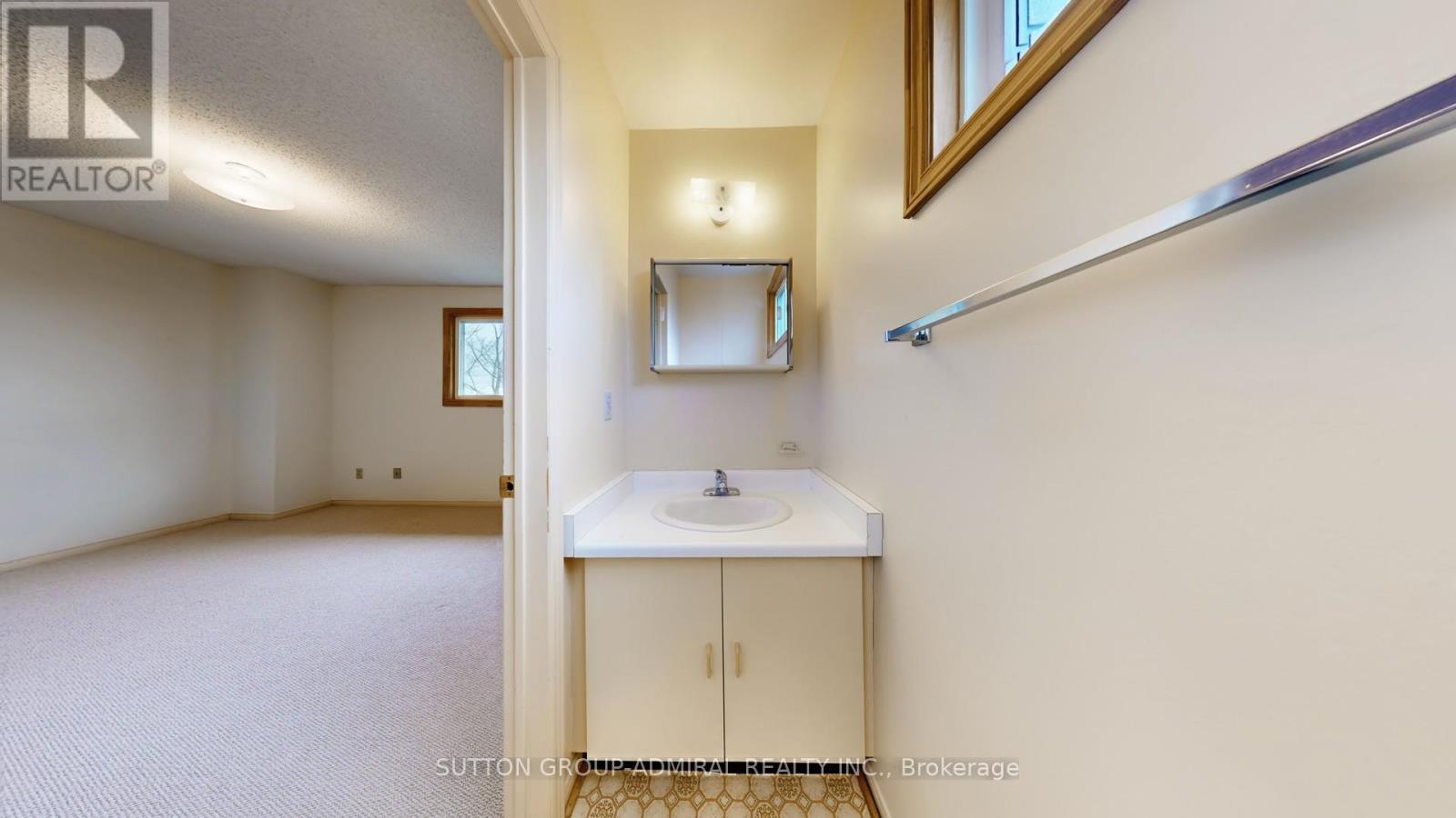 112 Cottonwood Court, Markham, Ontario  L3T 5X1 - Photo 43 - N12551156