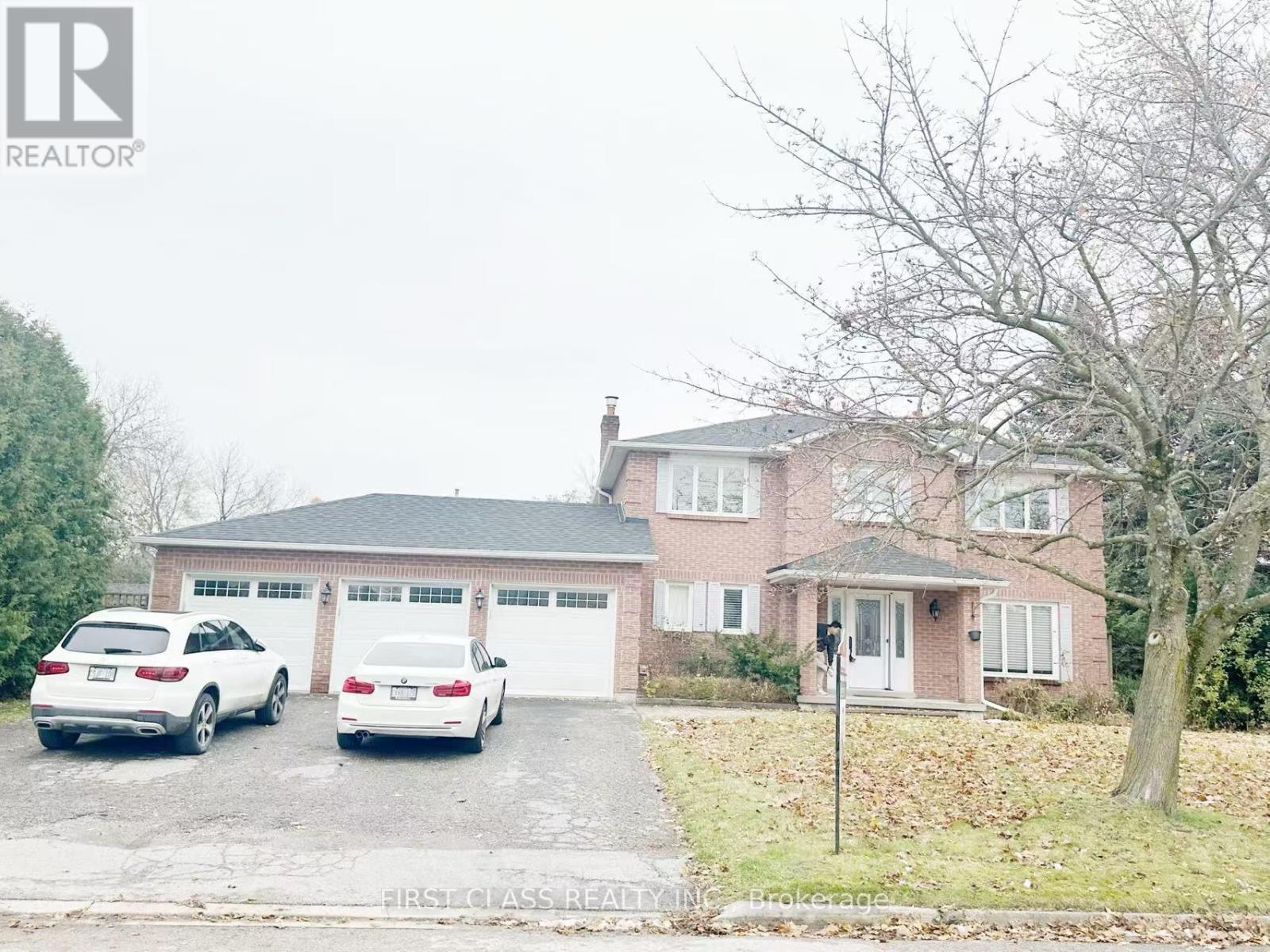 3 VERONICA CRESCENT, East Gwillimbury, Ontario