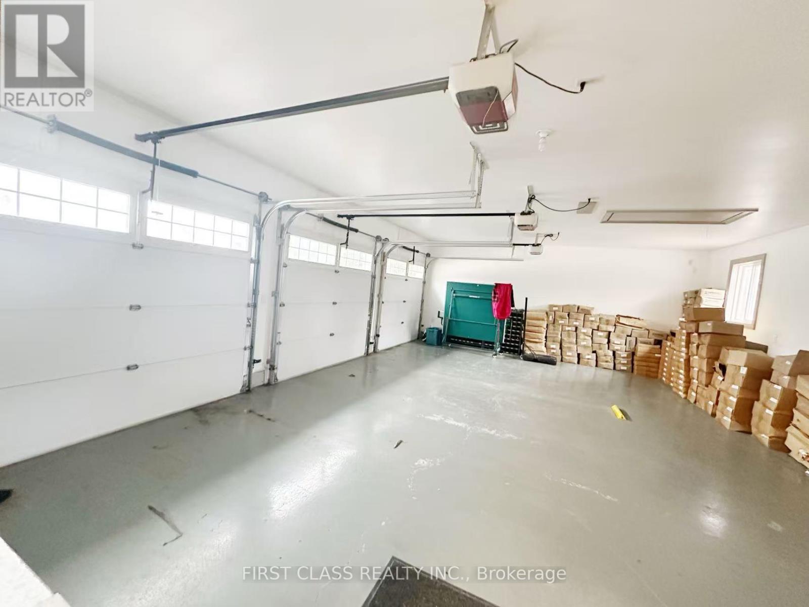 3 Veronica Crescent, East Gwillimbury (Sharon), Ontario L0G 1V0 - Photo 17 - N12551236