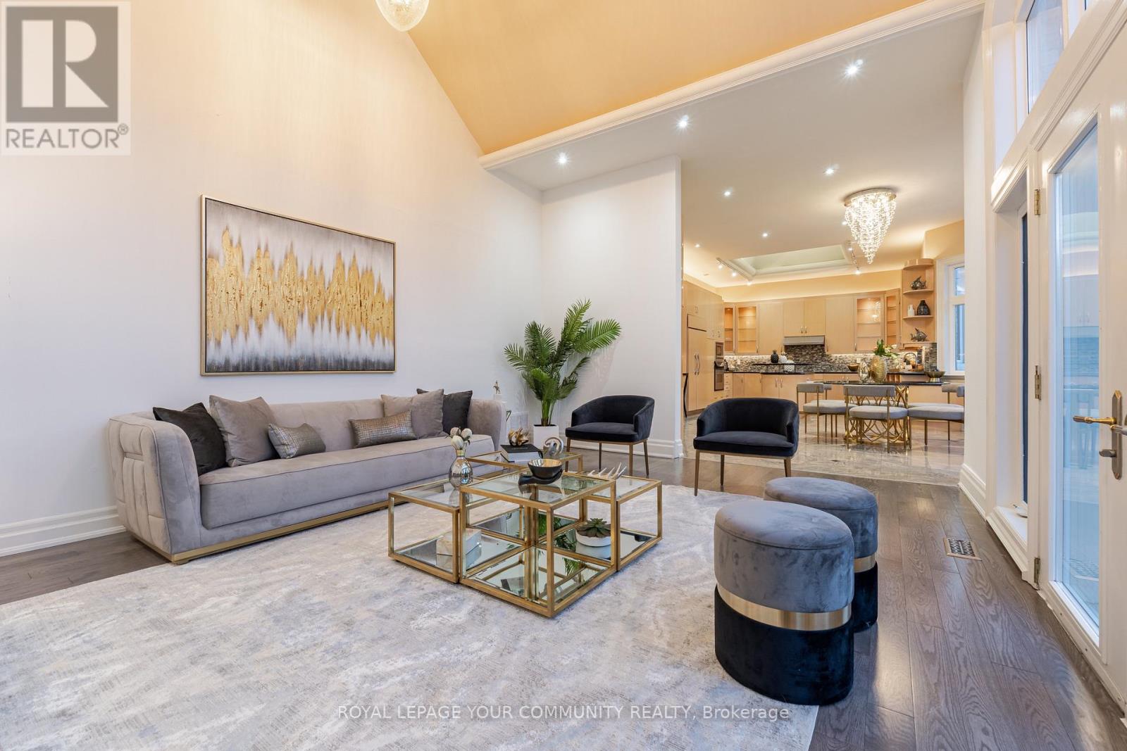 48 Arnold Avenue, Vaughan, Ontario  L4J 1B3 - Photo 15 - N12551306