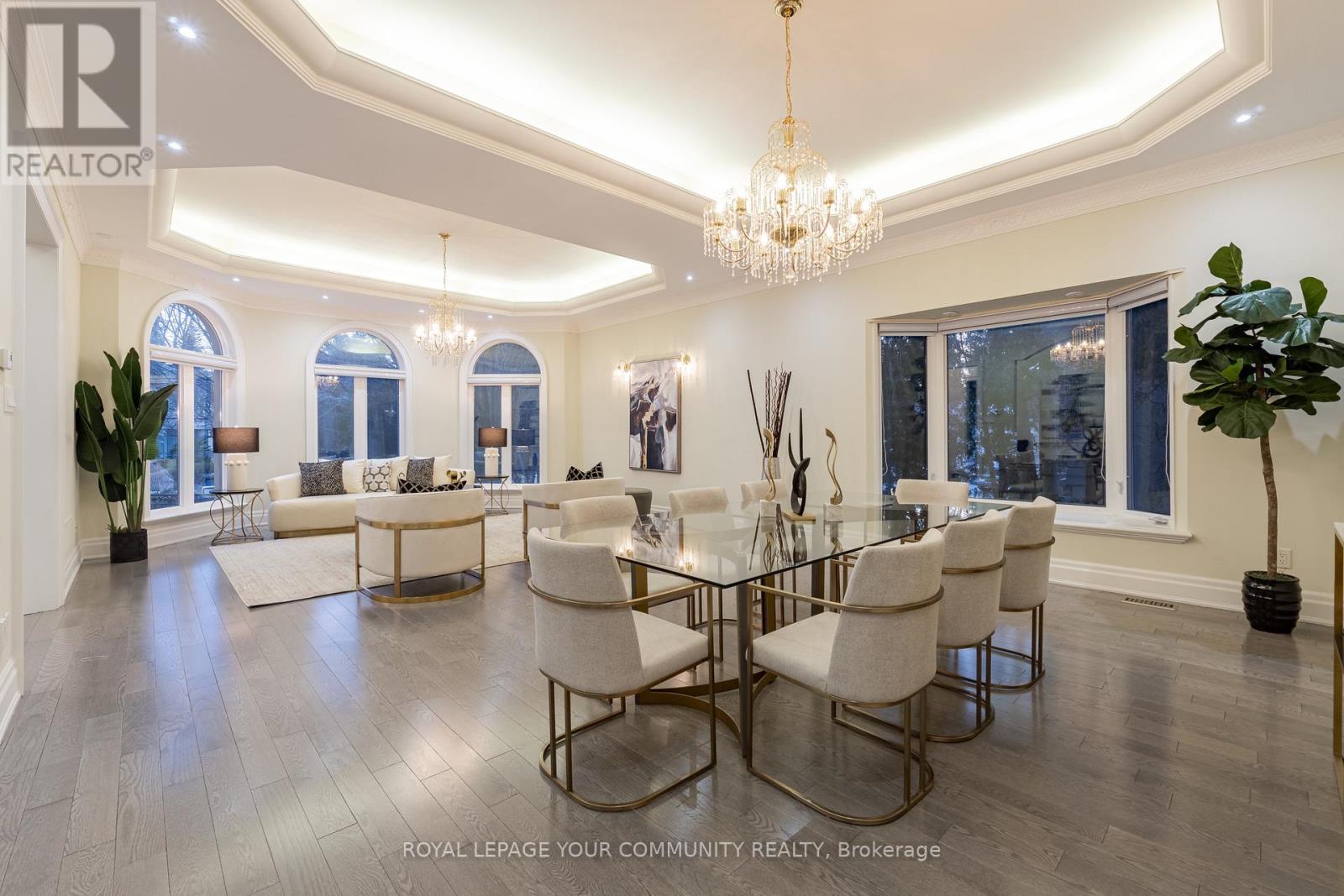 48 Arnold Avenue, Vaughan, Ontario  L4J 1B3 - Photo 2 - N12551306