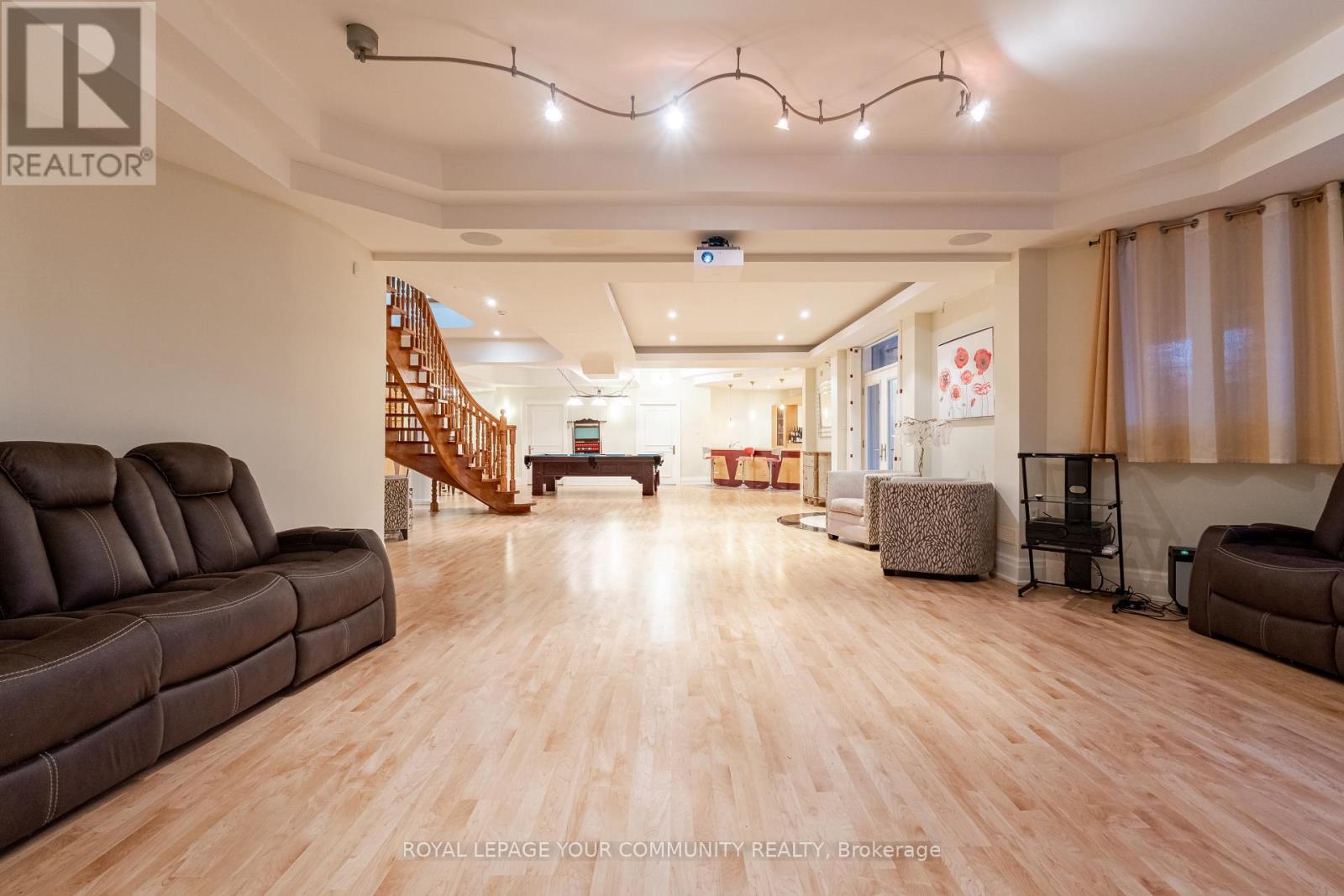 48 Arnold Avenue, Vaughan, Ontario  L4J 1B3 - Photo 27 - N12551306