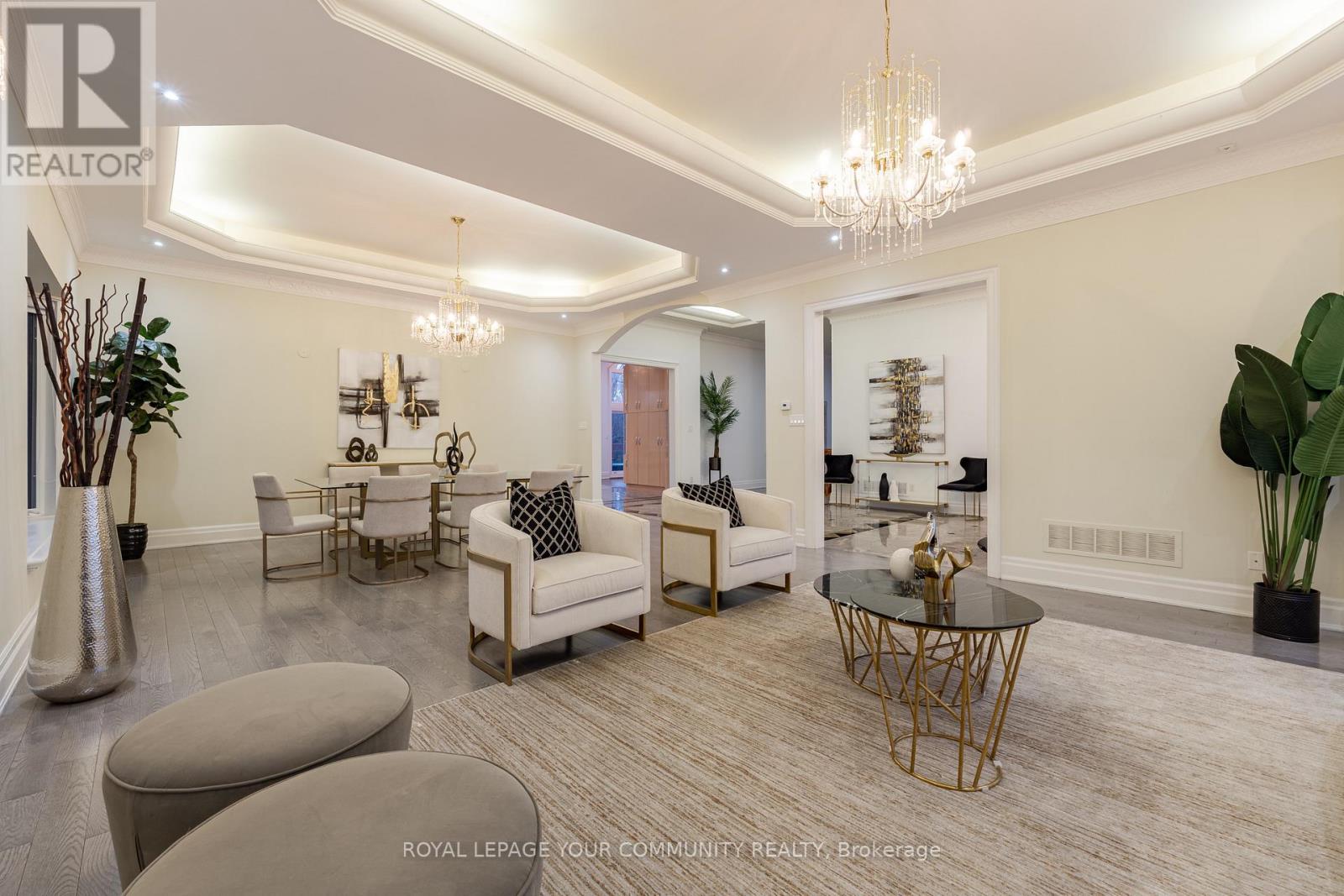 48 Arnold Avenue, Vaughan, Ontario  L4J 1B3 - Photo 6 - N12551306