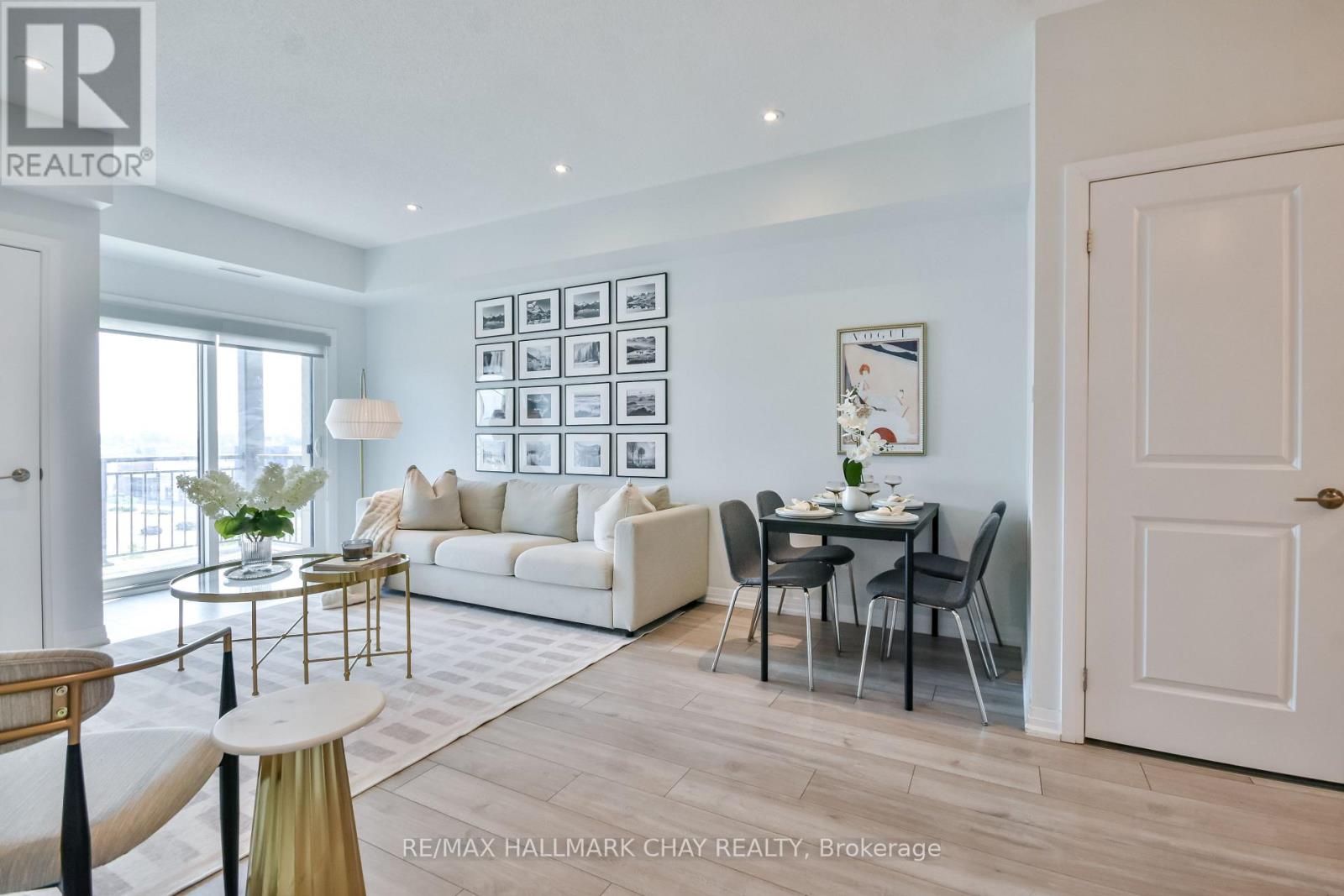 507 - 299 Cundles Road E, Barrie, Ontario  L4M 0K9 - Photo 3 - S12465742