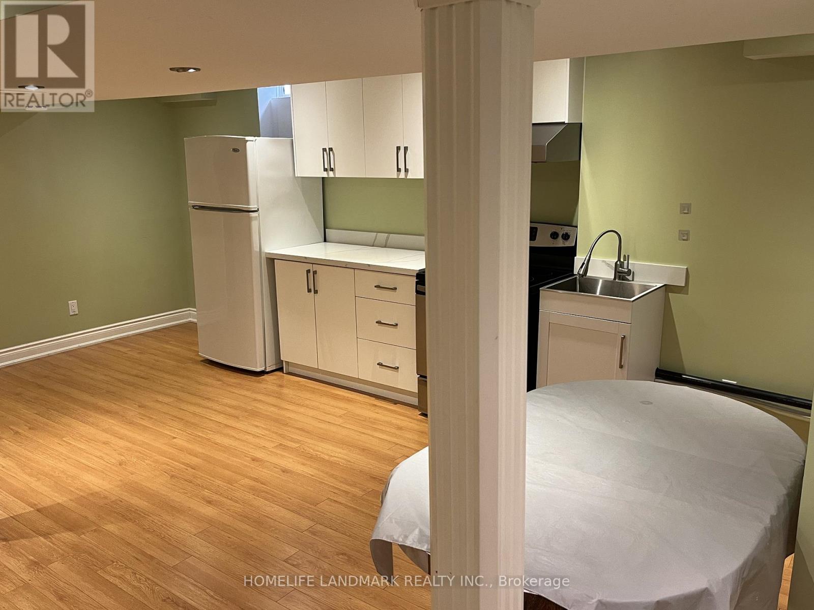 Basement - 3761 Partition Road, Mississauga, Ontario  L5N 8N6 - Photo 8 - W12551072