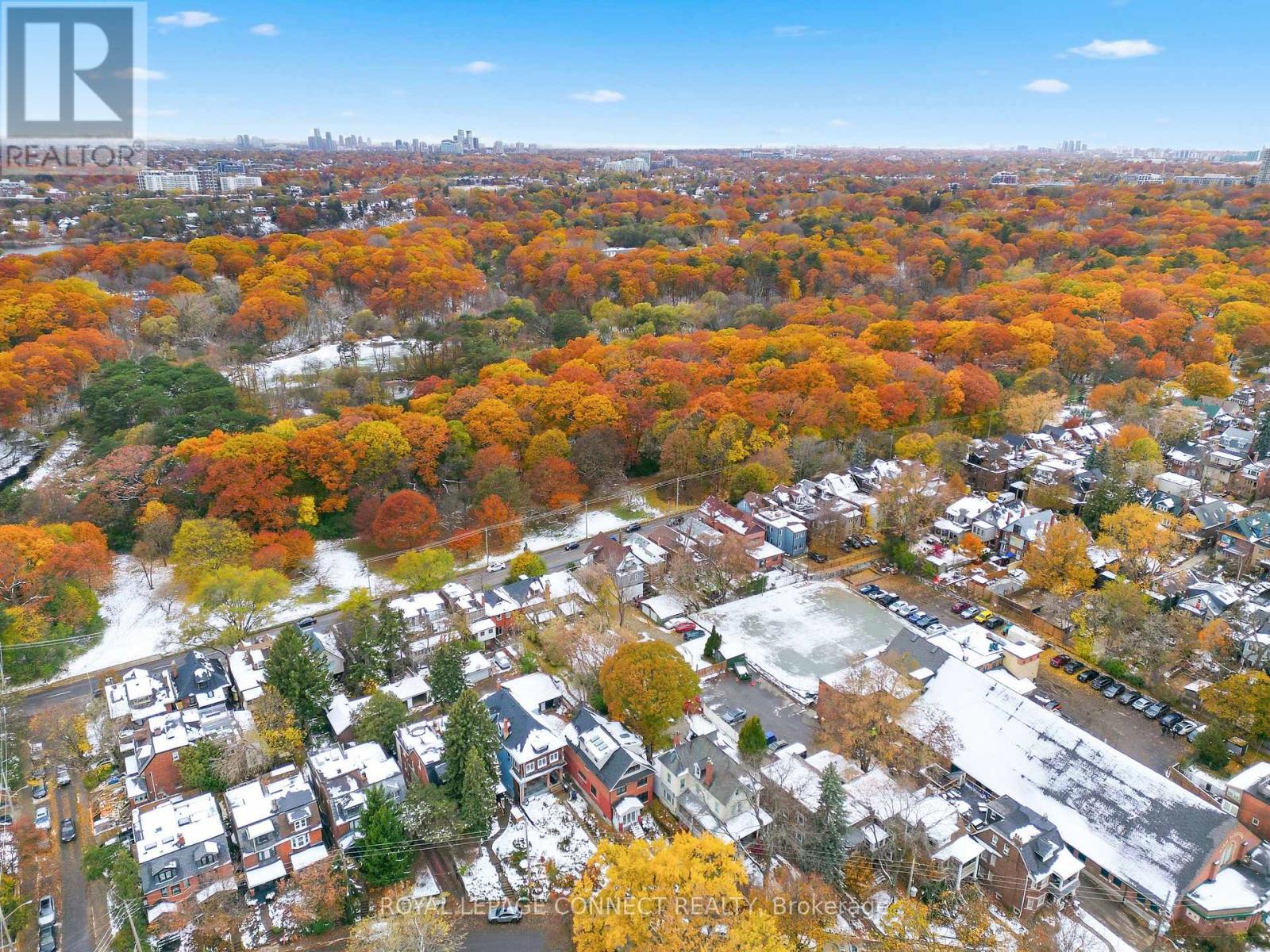 115 Parkside Drive, Toronto, Ontario  M6R 2Y8 - Photo 30 - W12551128