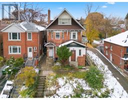 115 PARKSIDE DRIVE, Toronto, Ontario