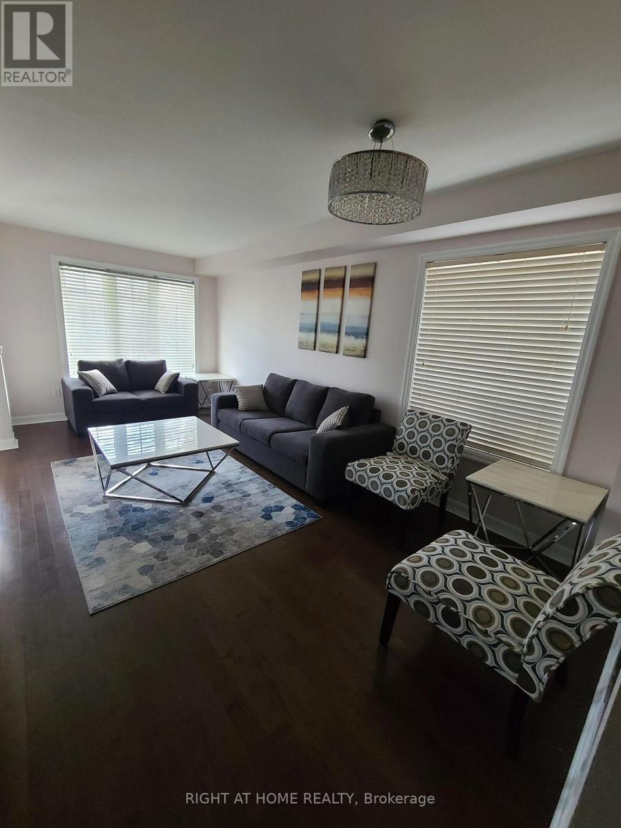 3919 Arvona Place, Mississauga, Ontario  L5M 6L3 - Photo 3 - W12551132