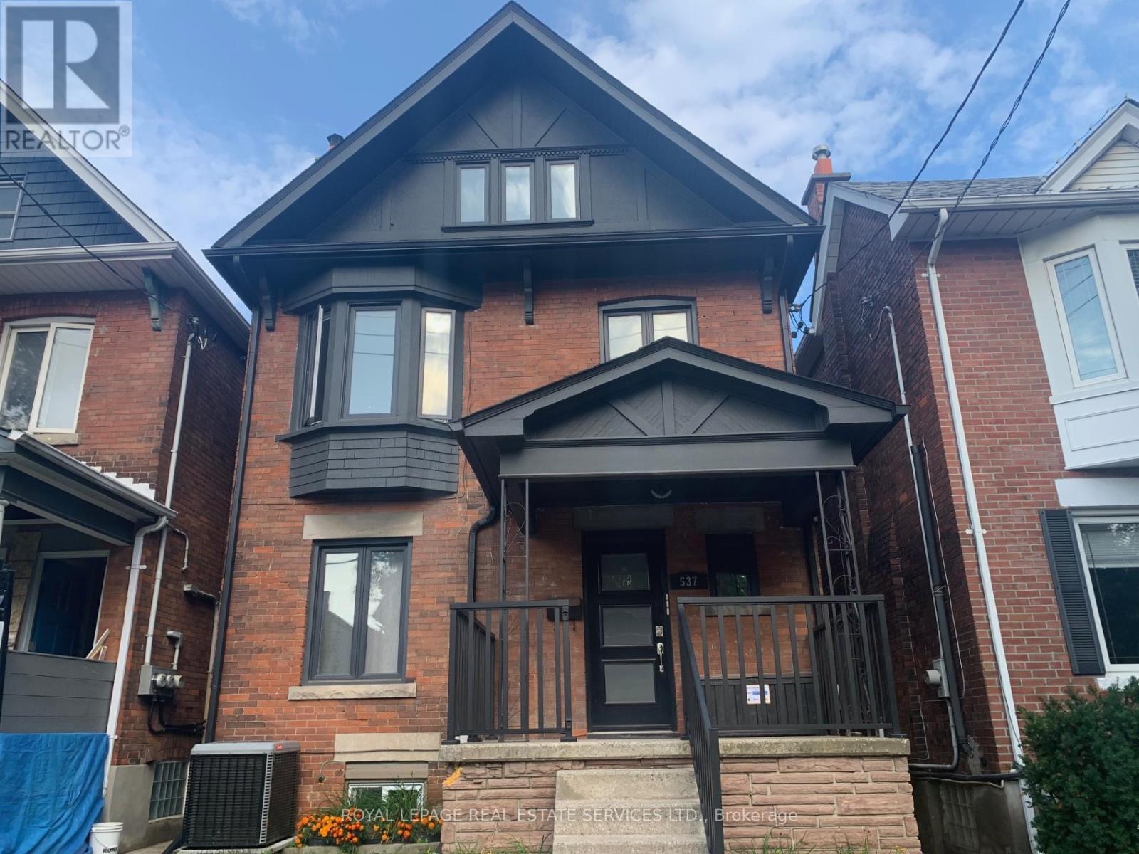 2ND FLR - 537 RUNNYMEDE ROAD, Toronto, Ontario