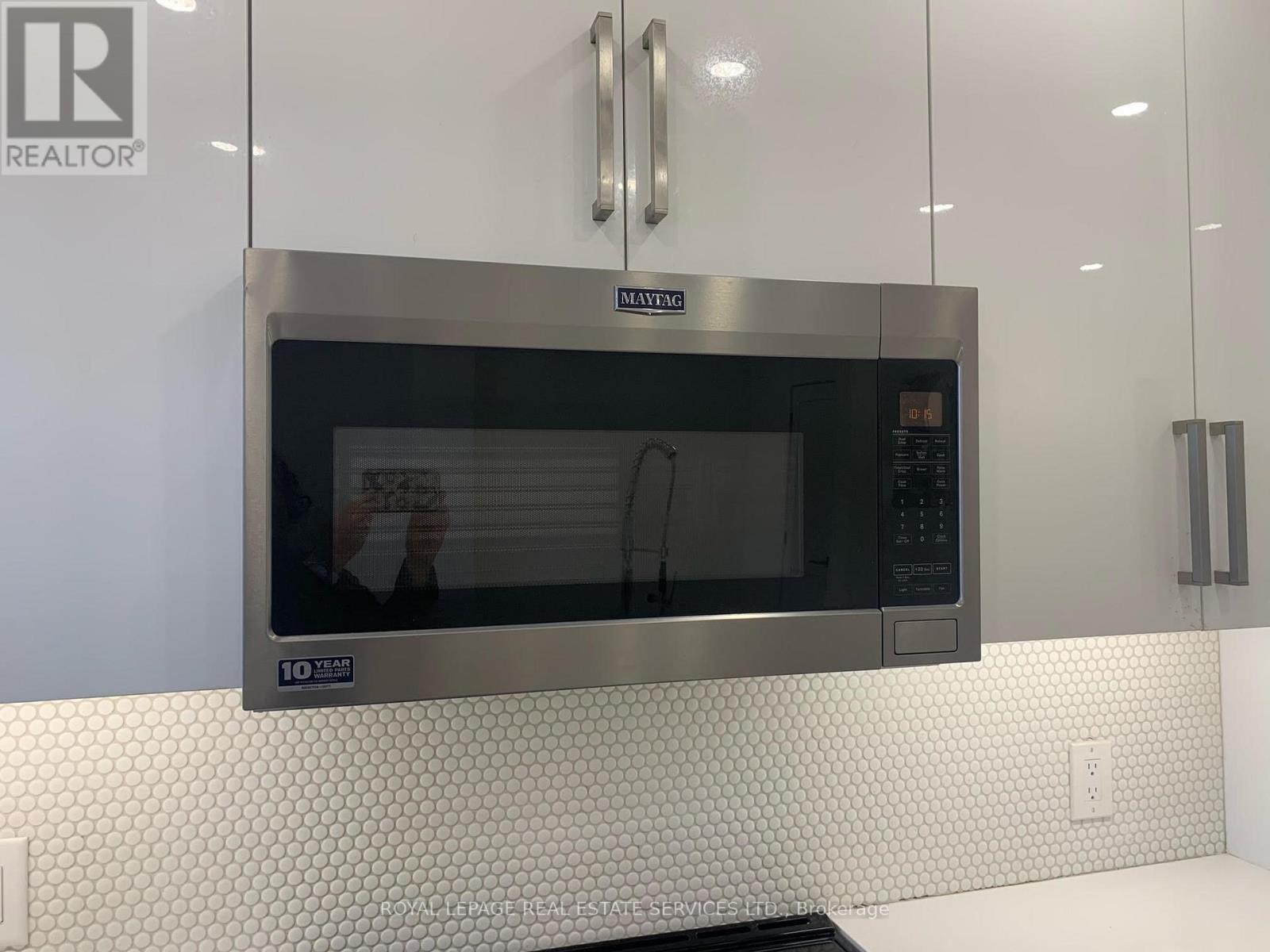 2nd Flr - 537 Runnymede Road, Toronto (Junction Area), Ontario  M6S 2Z8 - Photo 6 - W12551136