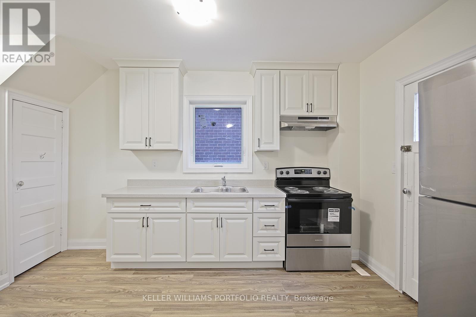 53 Nickle Street, Toronto, Ontario  M6M 2H7 - Photo 17 - W12551164