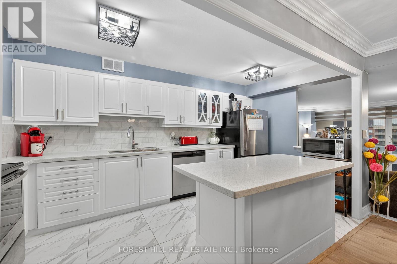 1103 - 9 Four Winds Drive, Toronto, Ontario  M3J 2S8 - Photo 6 - W12551170