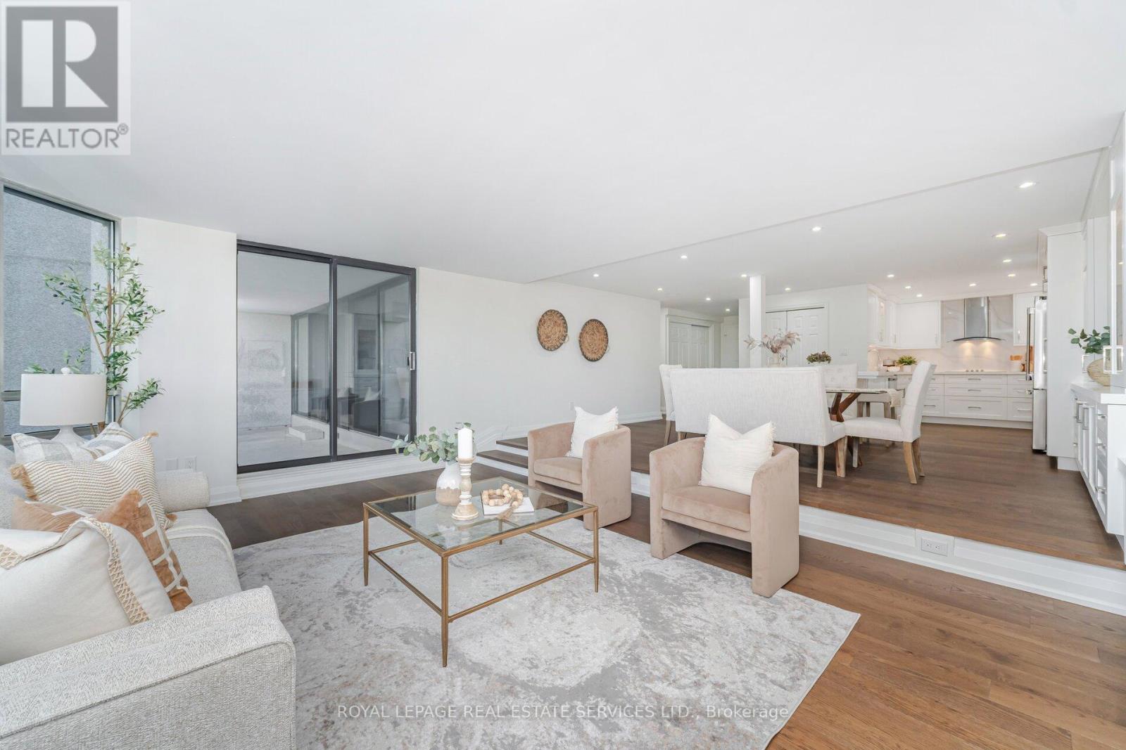 306 - 2180 Marine Drive, Oakville, Ontario  L6L 5V2 - Photo 13 - W12551172