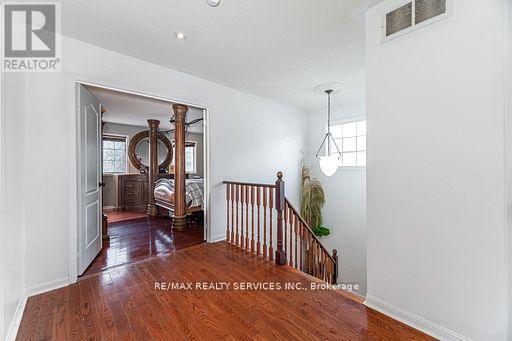 130 Dells Crescent, Brampton, Ontario  L7A 2X1 - Photo 19 - W12551174