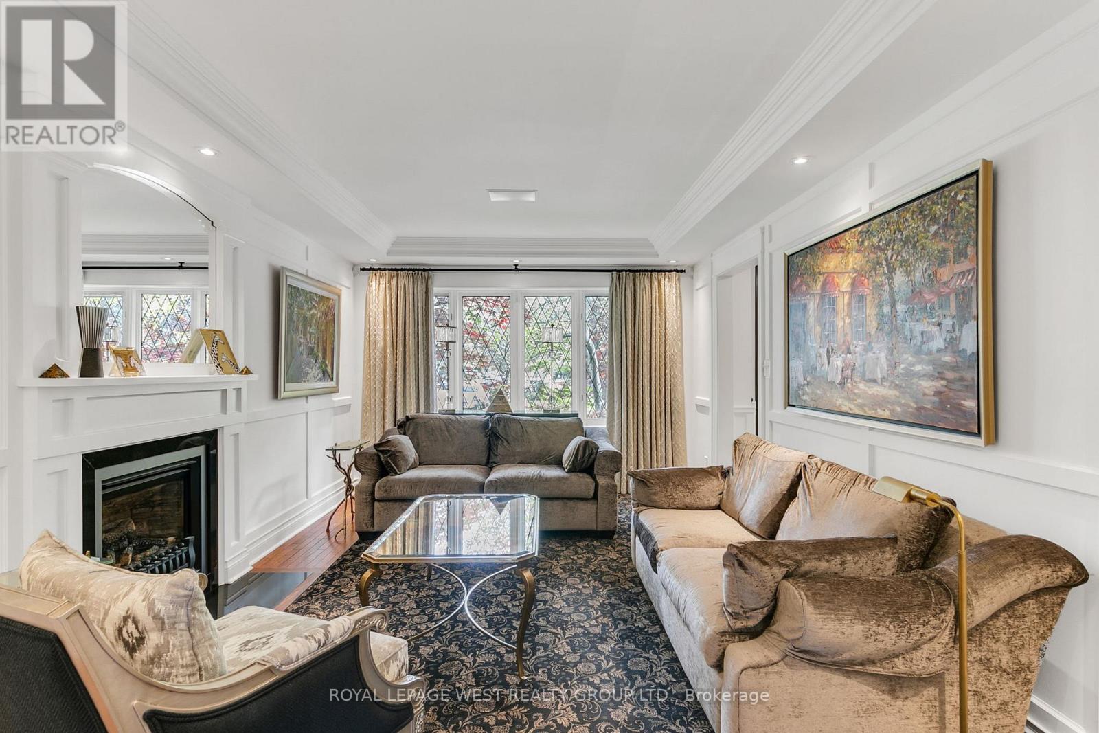 14 Dunedin Drive, Toronto, Ontario  M8X 2K5 - Photo 15 - W12551182