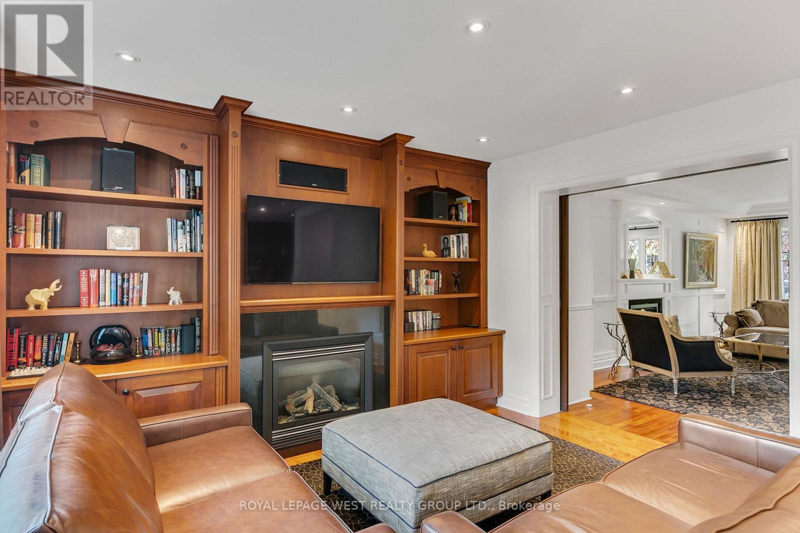 14 Dunedin Drive, Toronto, Ontario  M8X 2K5 - Photo 21 - W12551182