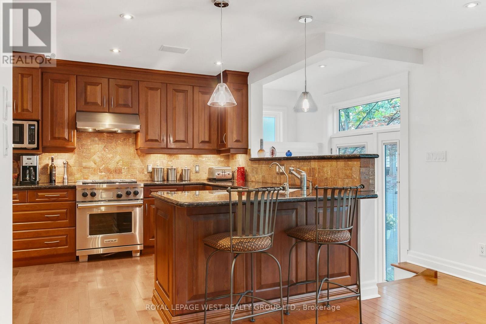 14 Dunedin Drive, Toronto, Ontario  M8X 2K5 - Photo 29 - W12551182