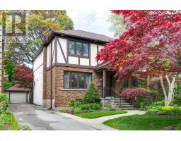 14 DUNEDIN DRIVE, Toronto, Ontario
