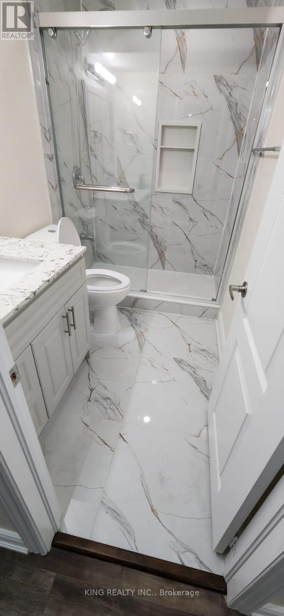 46 Meadowcrest Lane, Brampton, Ontario  L7A 0V7 - Photo 15 - W12551210