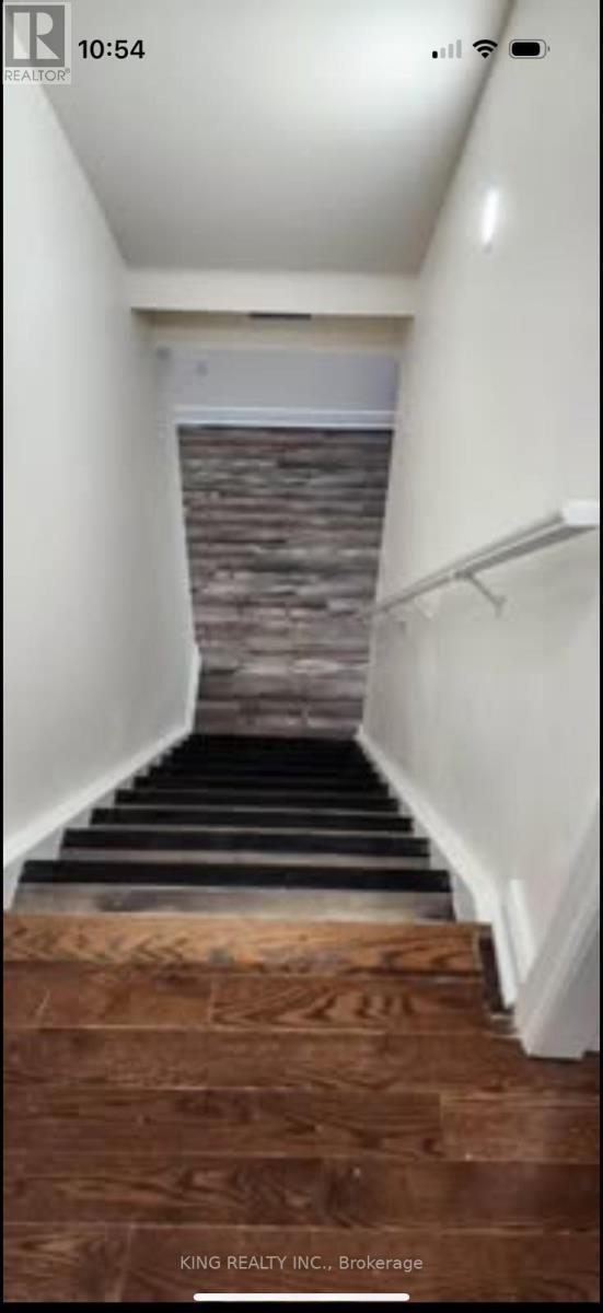 46 Meadowcrest Lane, Brampton, Ontario  L7A 0V7 - Photo 18 - W12551210