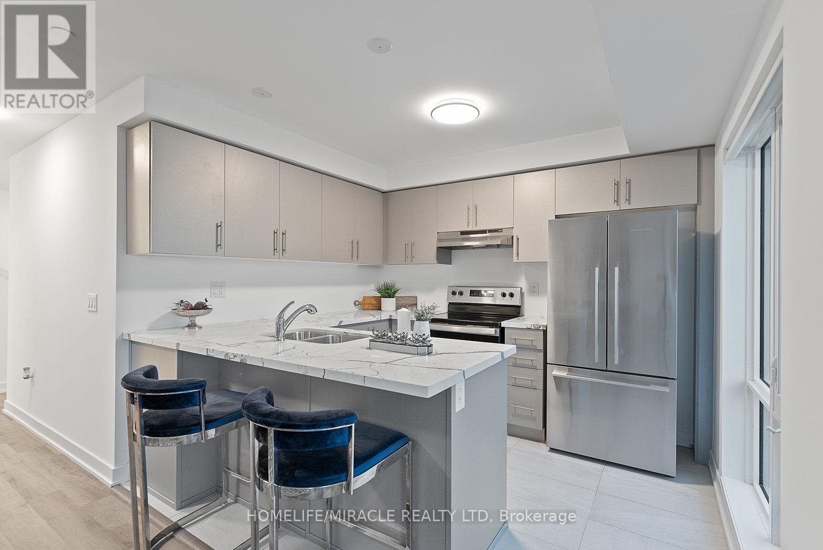 11 - 195 Veterans Drive, Brampton, Ontario L7A 5L2 - Photo 12 - W12551216