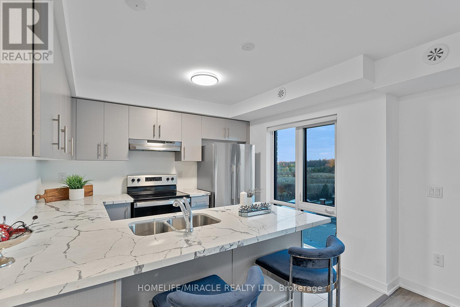 11 - 195 Veterans Drive, Brampton, Ontario L7A 5L2 - Photo 14 - W12551216