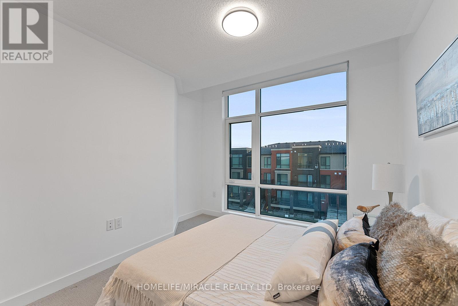 11 - 195 Veterans Drive, Brampton, Ontario L7A 5L2 - Photo 28 - W12551216