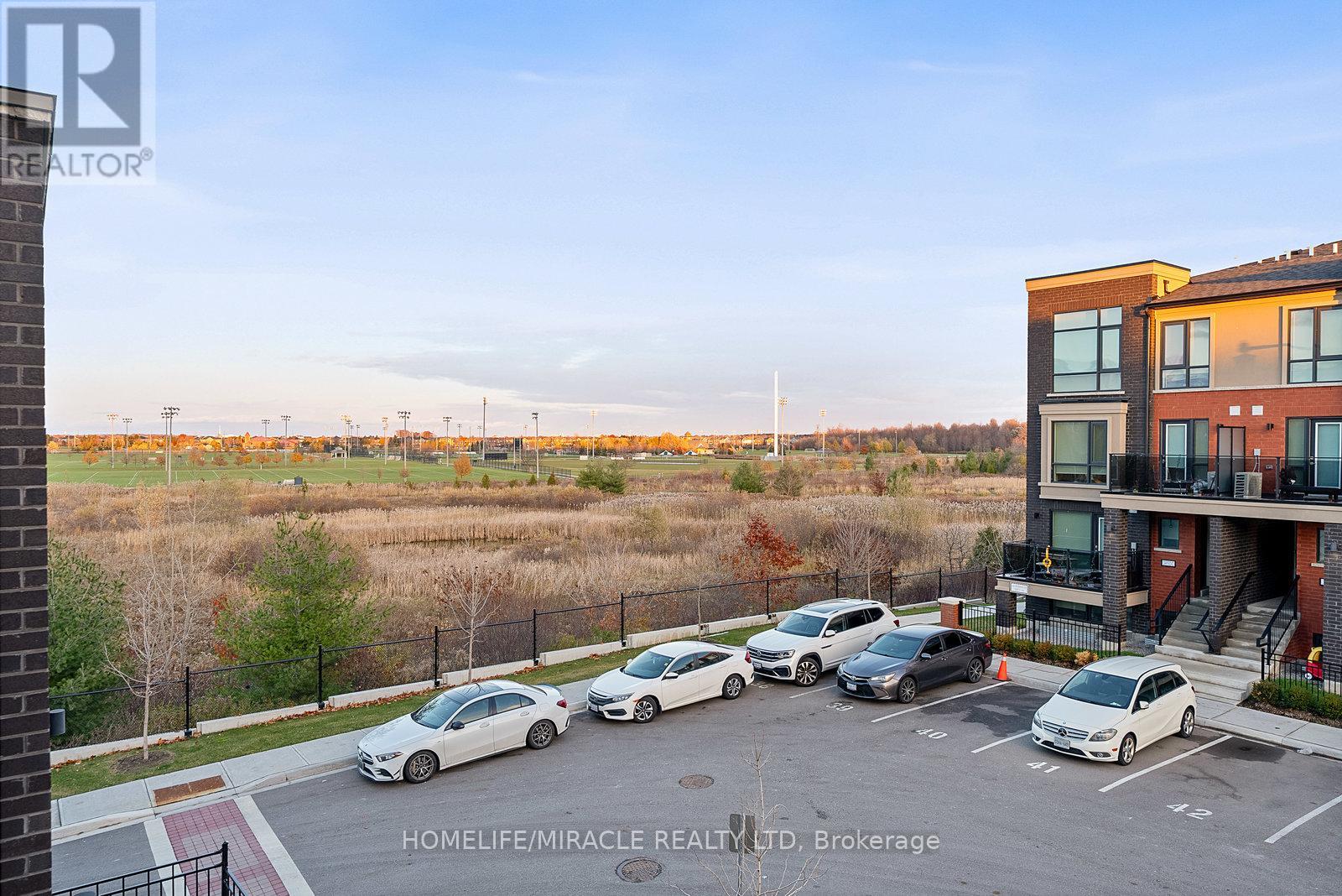 11 - 195 Veterans Drive, Brampton, Ontario L7A 5L2 - Photo 35 - W12551216