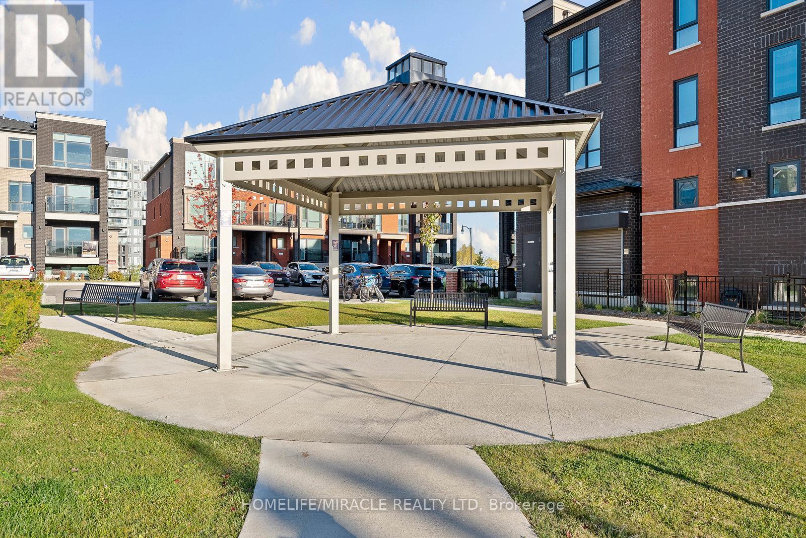 11 - 195 Veterans Drive, Brampton, Ontario L7A 5L2 - Photo 36 - W12551216