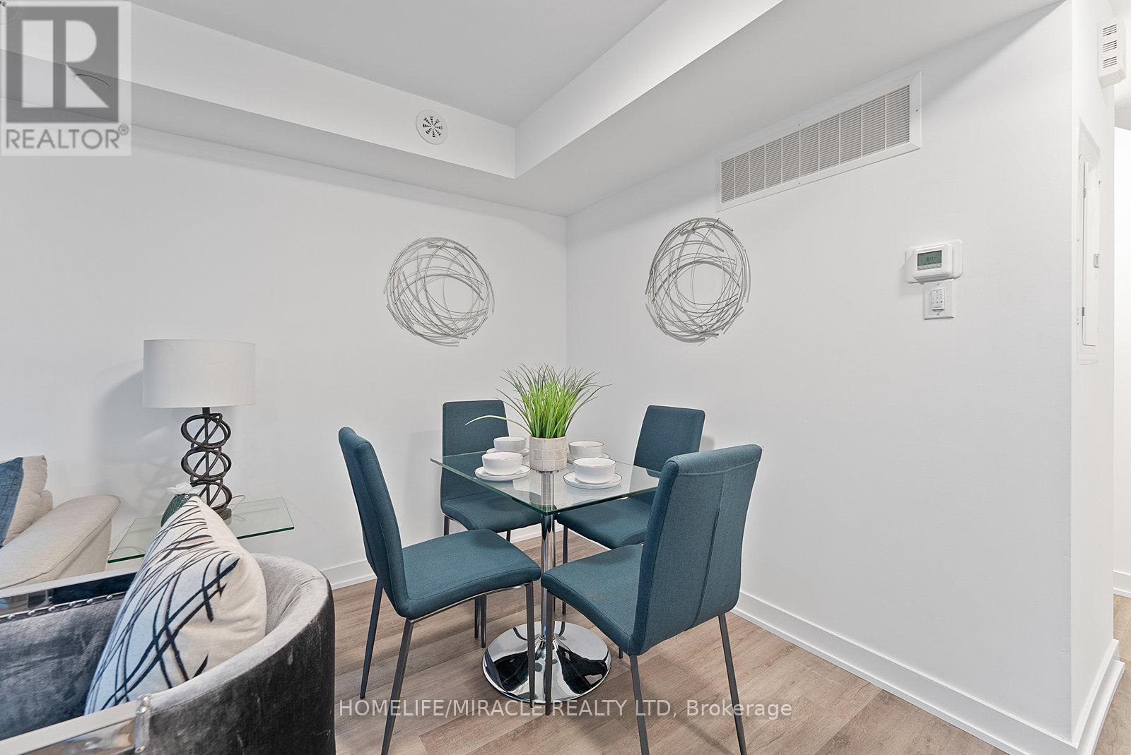 11 - 195 Veterans Drive, Brampton, Ontario L7A 5L2 - Photo 6 - W12551216