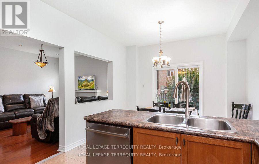 4762 Allegheny Road, Mississauga, Ontario  L5R 0A6 - Photo 11 - W12551258