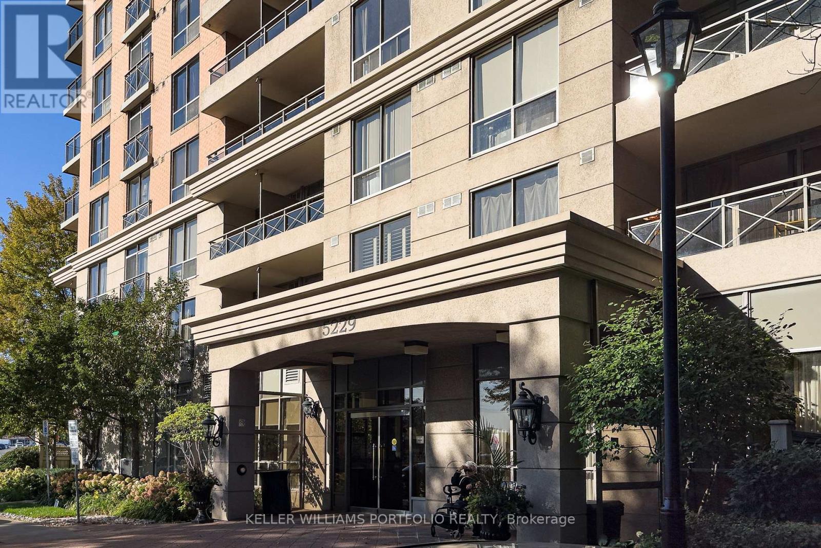 707 - 5229 Dundas Street W, Toronto, Ontario M9B 6L9 - Photo 42 - W12551304