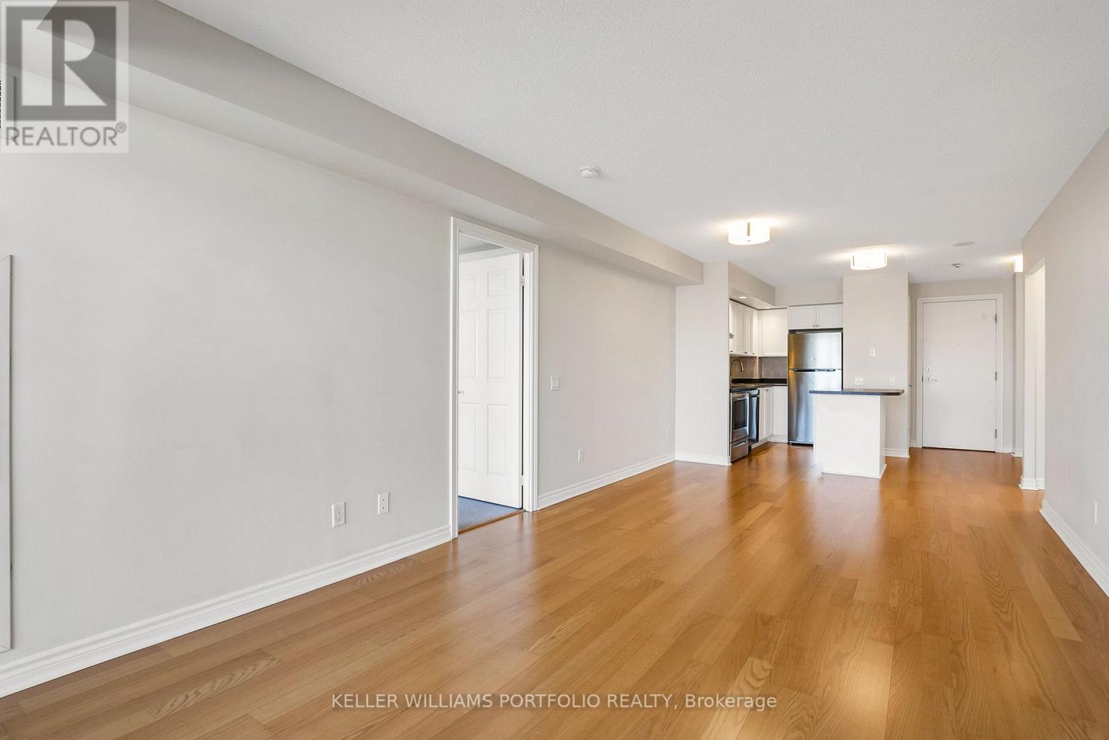 707 - 5229 Dundas Street W, Toronto, Ontario M9B 6L9 - Photo 7 - W12551304