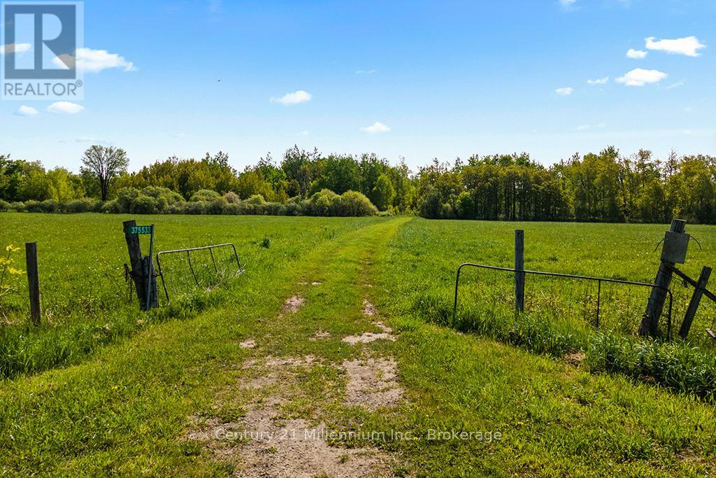375533 6th Line, Amaranth, Ontario L9V 1K8 - Photo 8 - X12551434