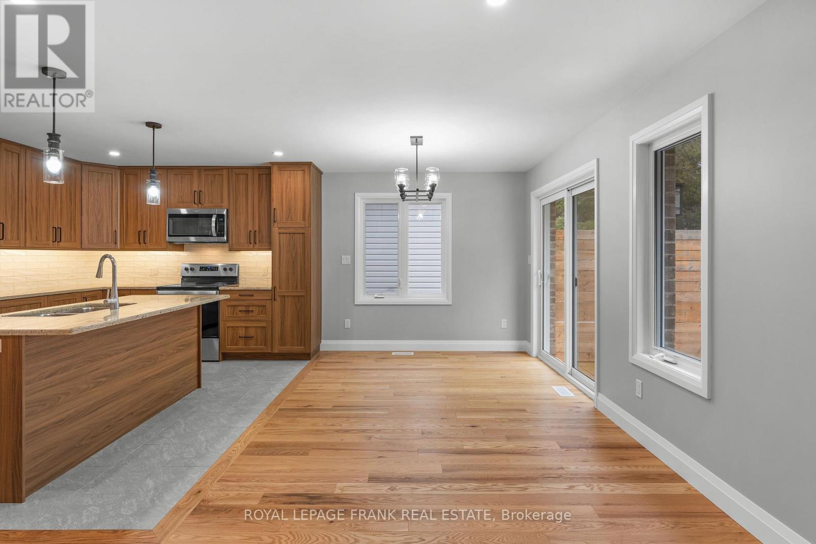 47 Birch Crescent, Kawartha Lakes, Ontario K0M 1A0 - Photo 11 - X12551350