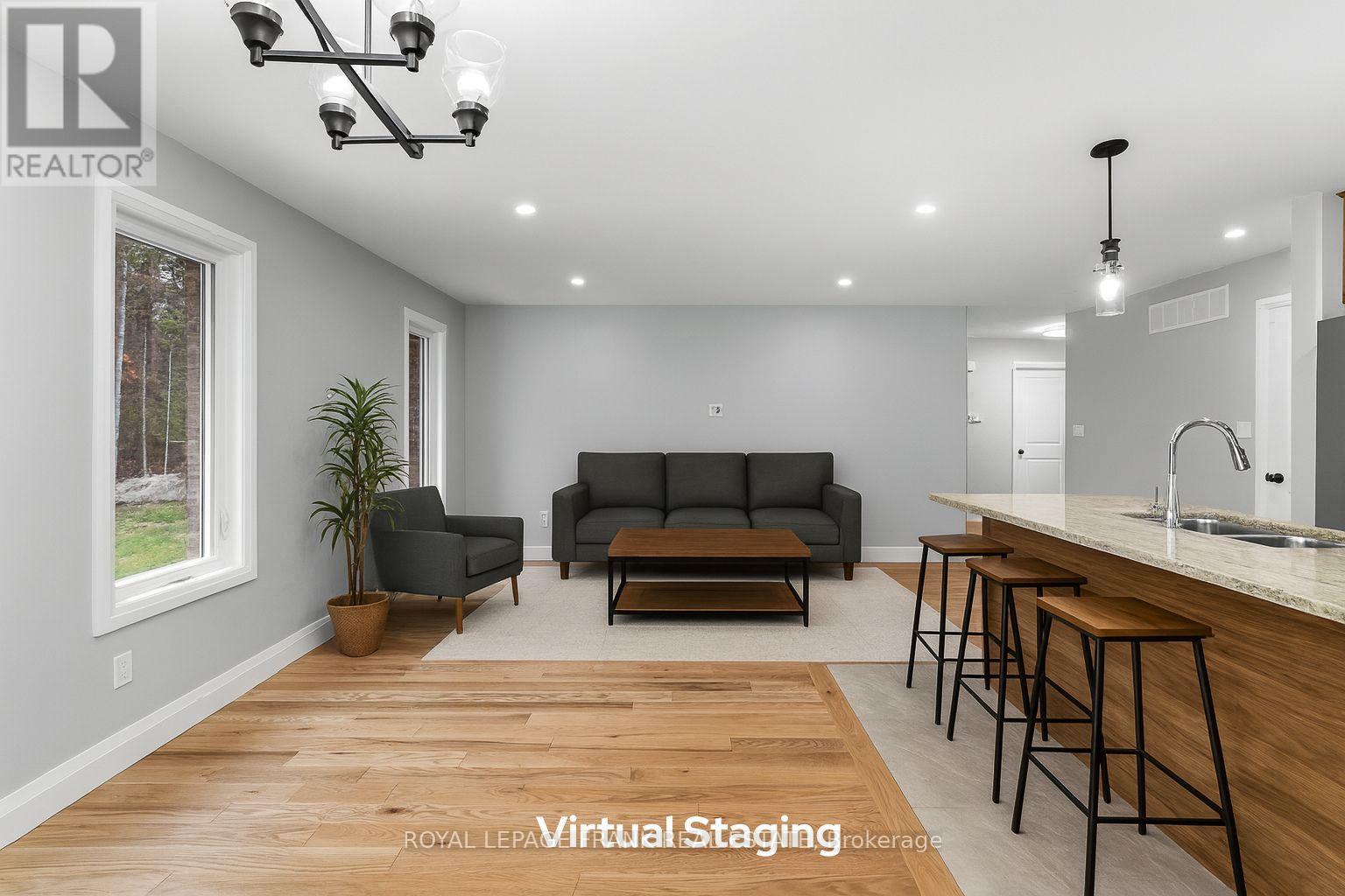 47 Birch Crescent, Kawartha Lakes, Ontario K0M 1A0 - Photo 13 - X12551350