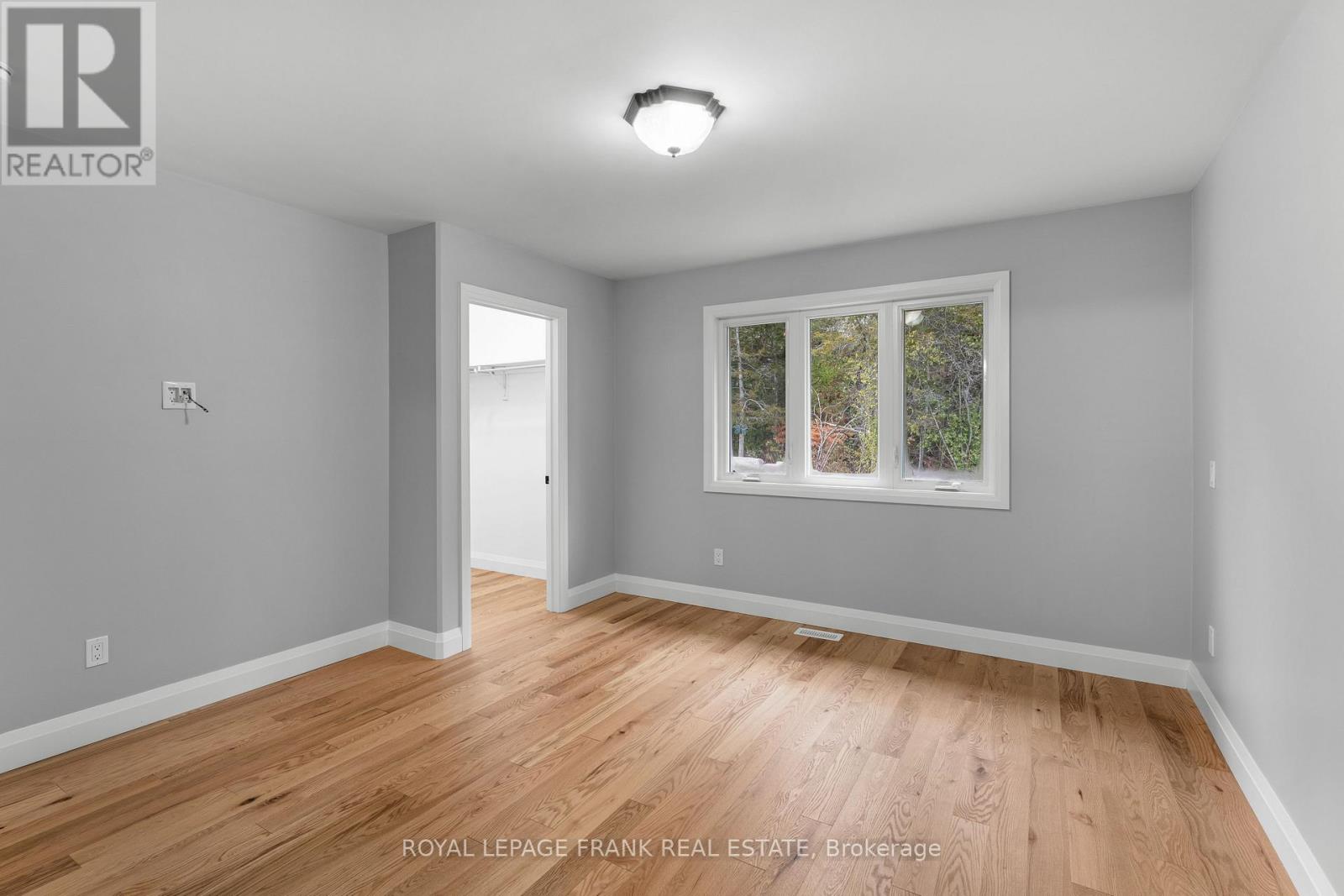 47 Birch Crescent, Kawartha Lakes, Ontario K0M 1A0 - Photo 16 - X12551350