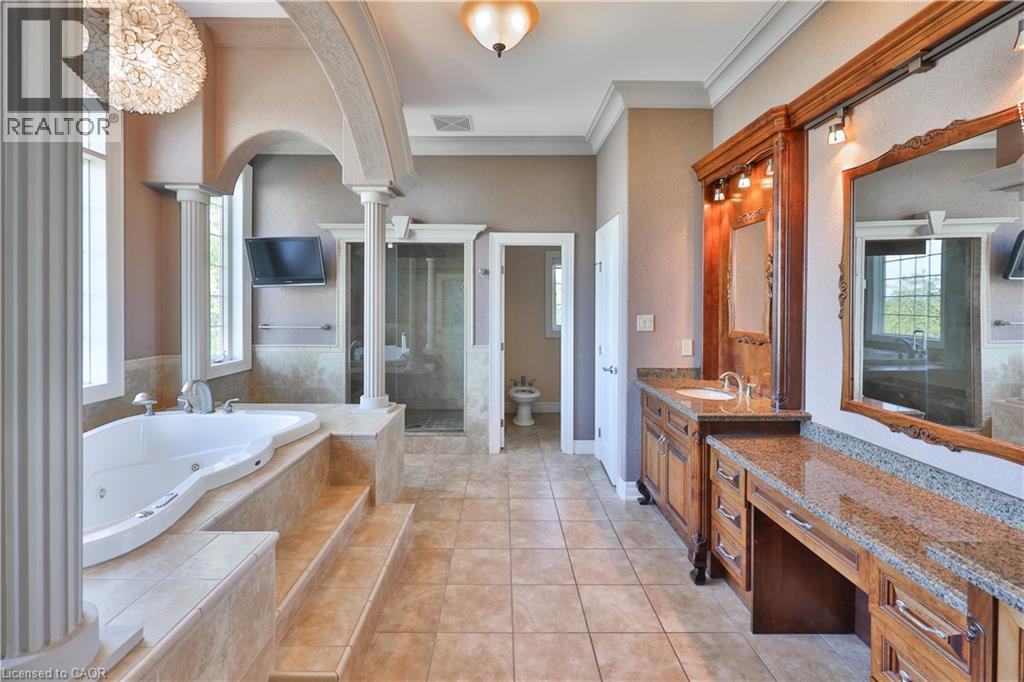 803 Ridge Road, Stoney Creek, Ontario L8J 2Y3 - Photo 24 - 40771045