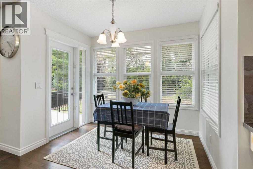 29 Sunset Close, Cochrane, Alberta  T4C 0B3 - Photo 9 - A2247491