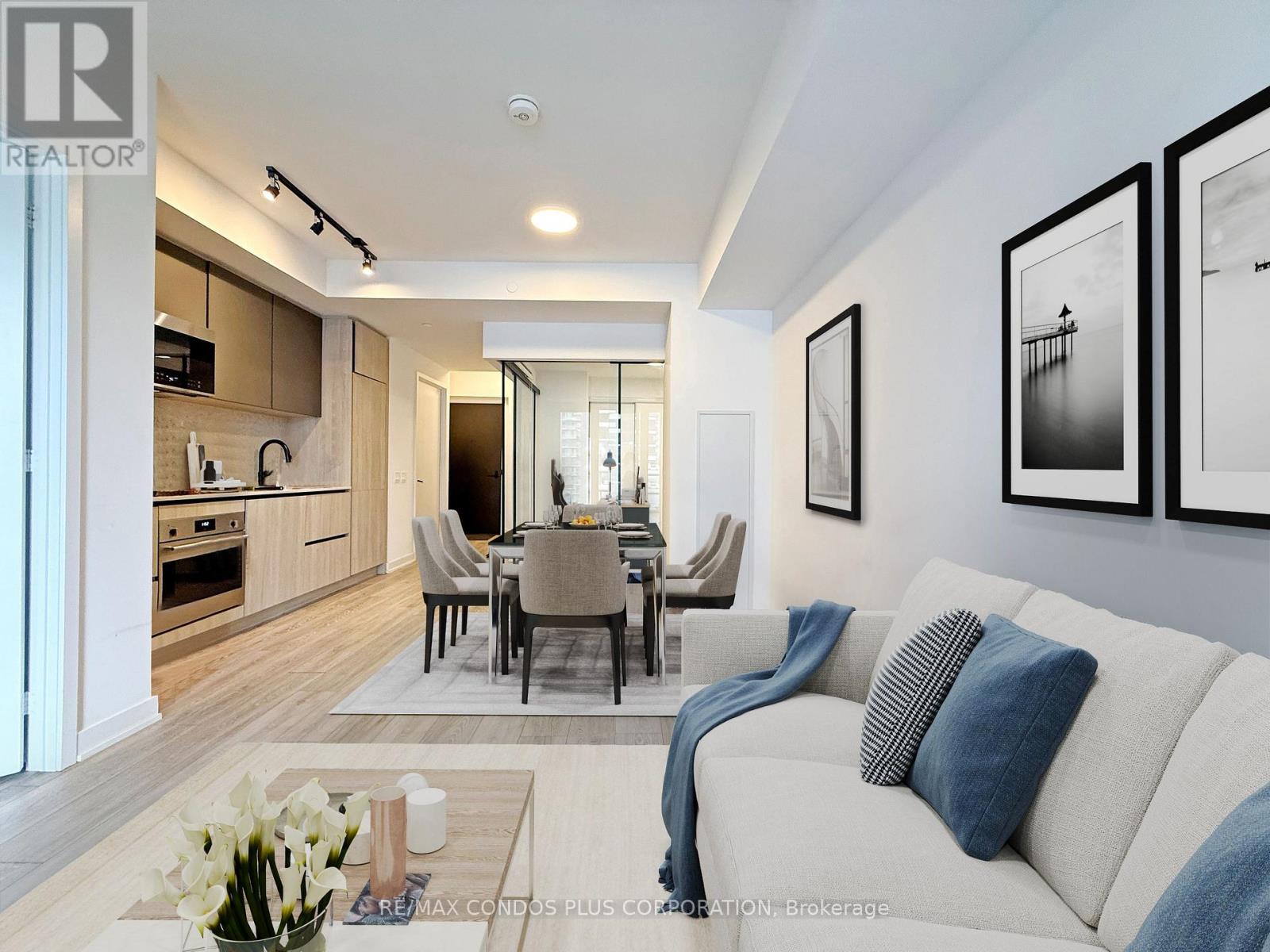 1305 - 108 PETER STREET, Toronto, Ontario