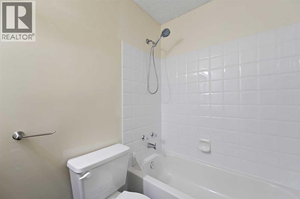 236 Mt Apex Green Se, Calgary, Alberta  T2Z 3B9 - Photo 23 - A2257660